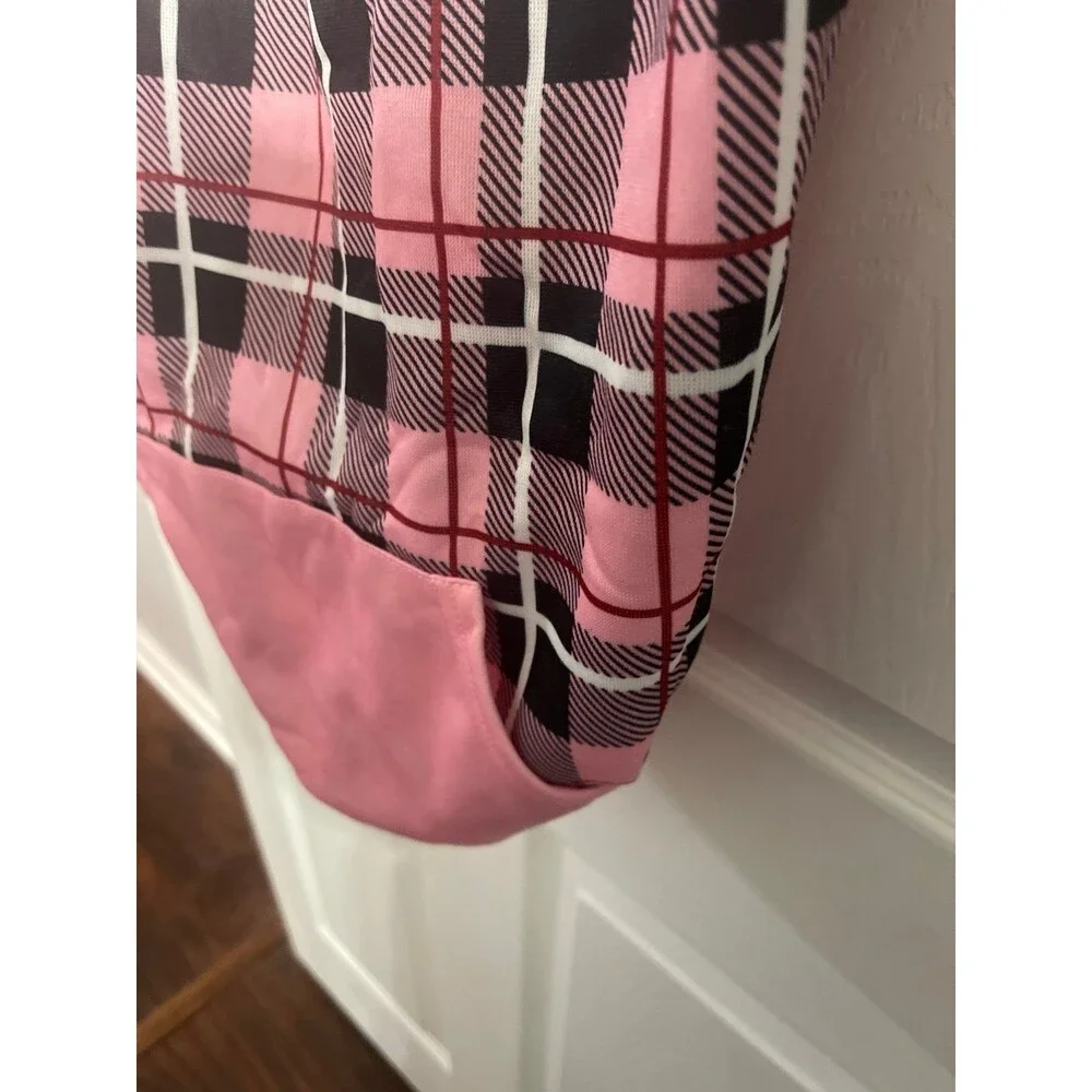 EXPAWLORER Plaid Dog Hoodie with Leash Hole Size XL New With Tag